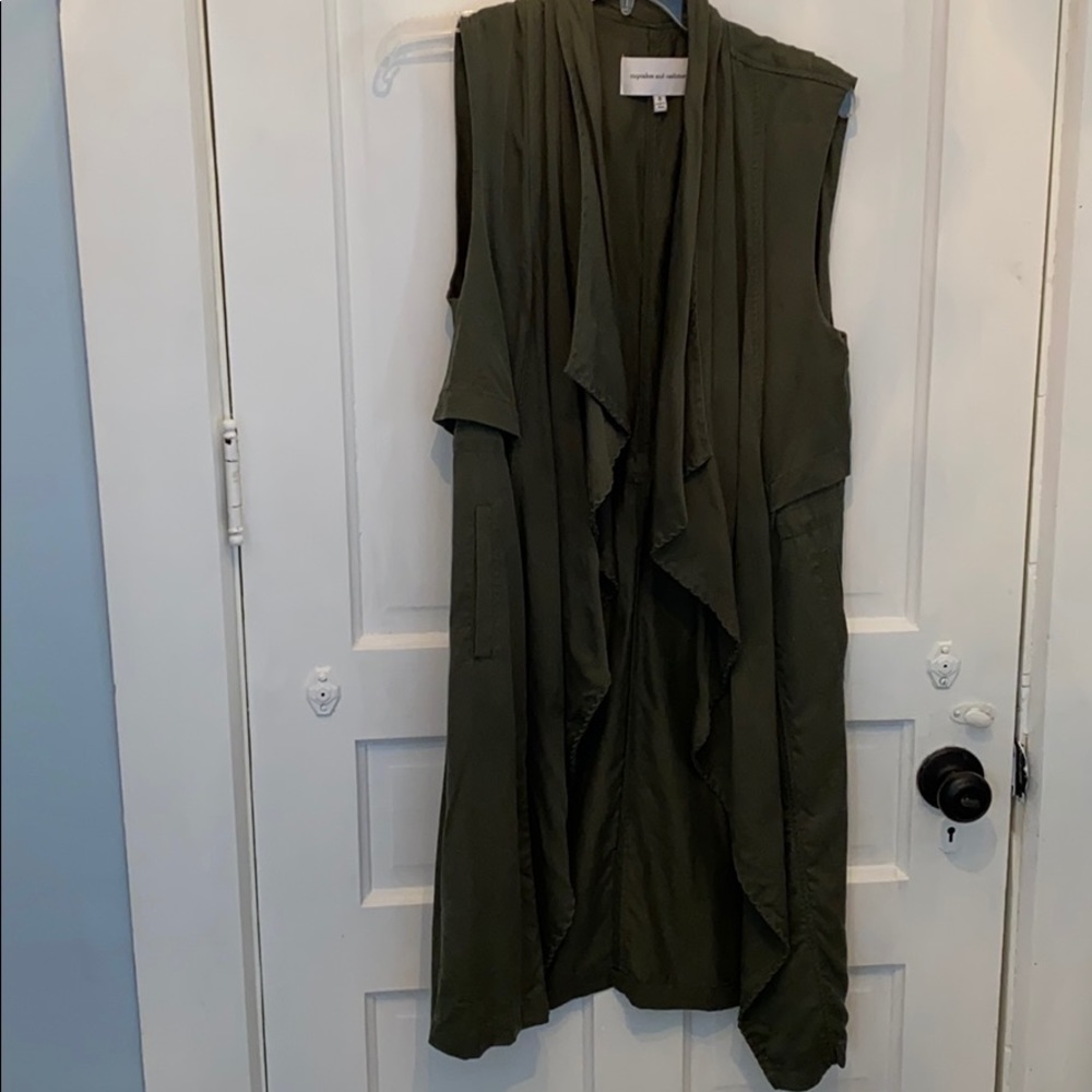 Cupcakes and cashmere green vest